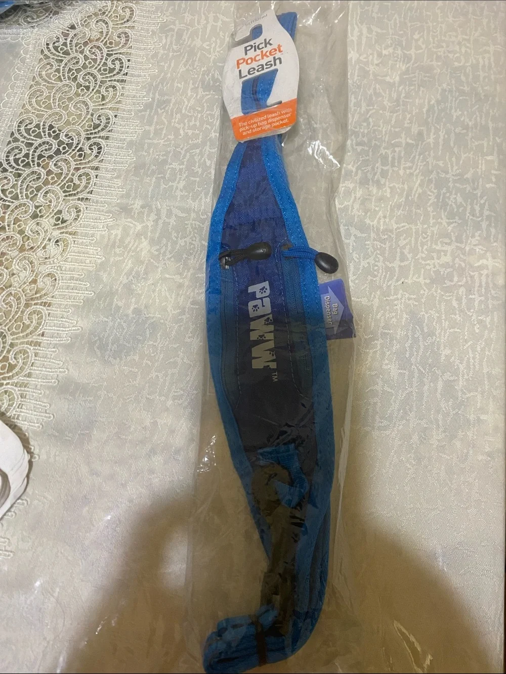 Doggy Rope Toy with Ball - Blue & White , Pick Pocket Leash New Open to Offers!